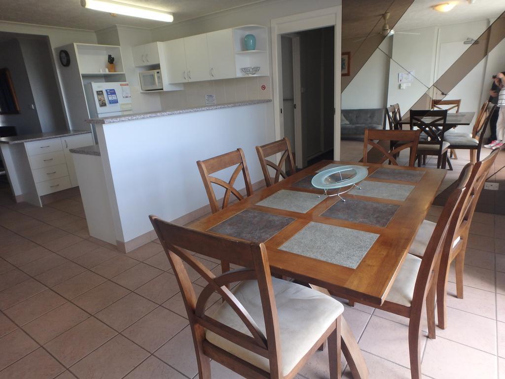 Burleigh Gardens North Hi-Rise Holiday Apartments Gold Coast Habitación foto