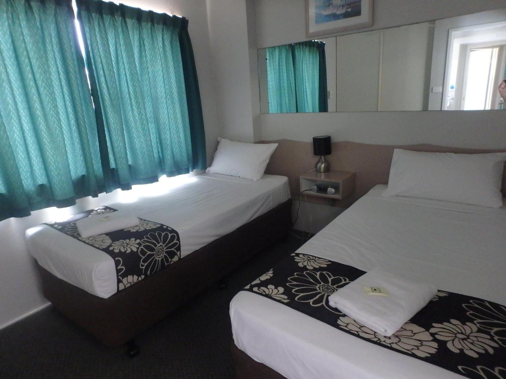 Burleigh Gardens North Hi-Rise Holiday Apartments Gold Coast Habitación foto